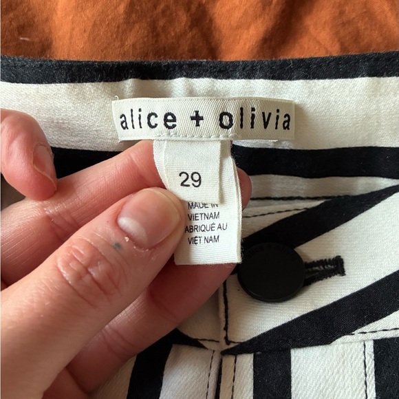 Alice + Olivia Monochrome Striped Pants - Picture 2 of 7